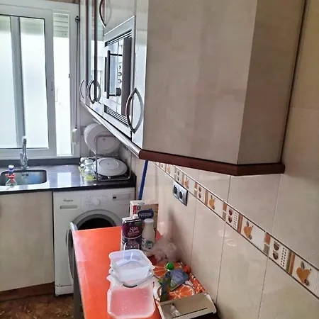 Piso En El Centro, Hasta 8 Plazas Y Facil Aparcamiento Santona