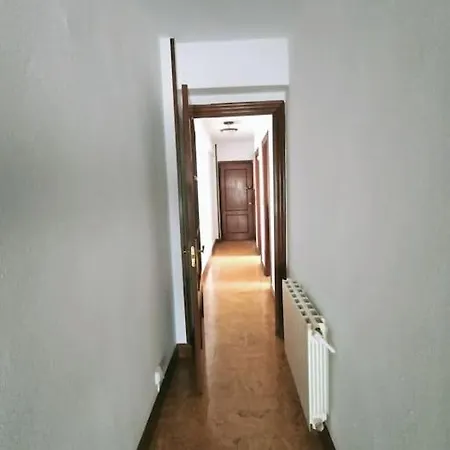Piso En El Centro, Hasta 8 Plazas Y Facil Aparcamiento Lägenhet *